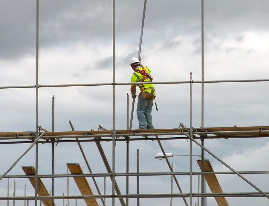 Here's How Scaffold Safety Training Can Help Keep Your New Mexico Construction Workers Safe by Safety Counselling 505-881-1112