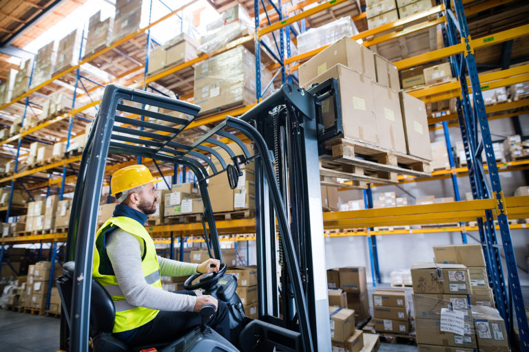 Reasons Forklift Driving Training is Critical to Workplace Safety